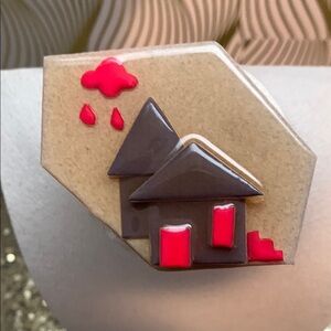 House Pins Design Brooch - Red and Brown